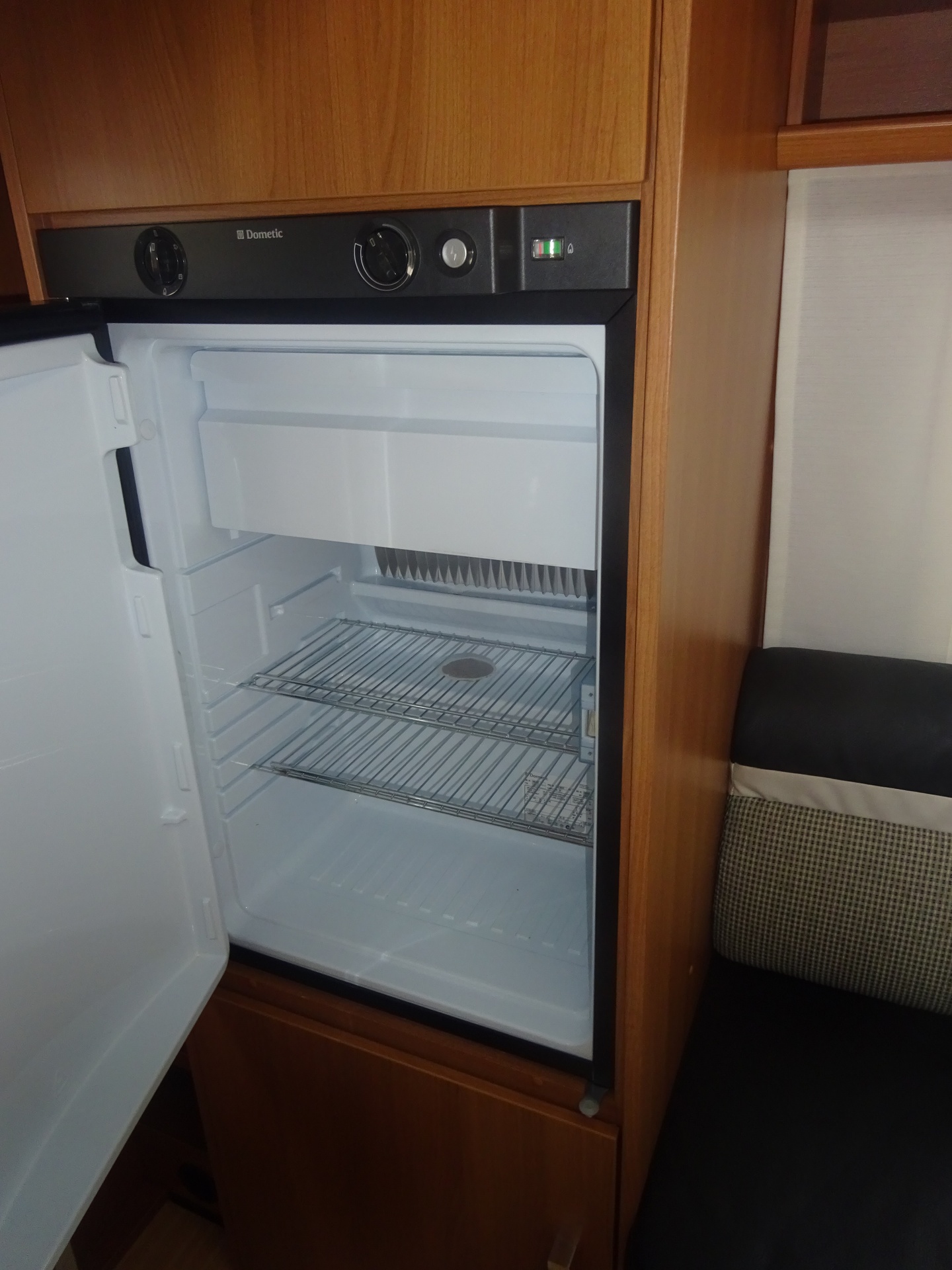 Lmc Musica 440D Frans Bed +Mover