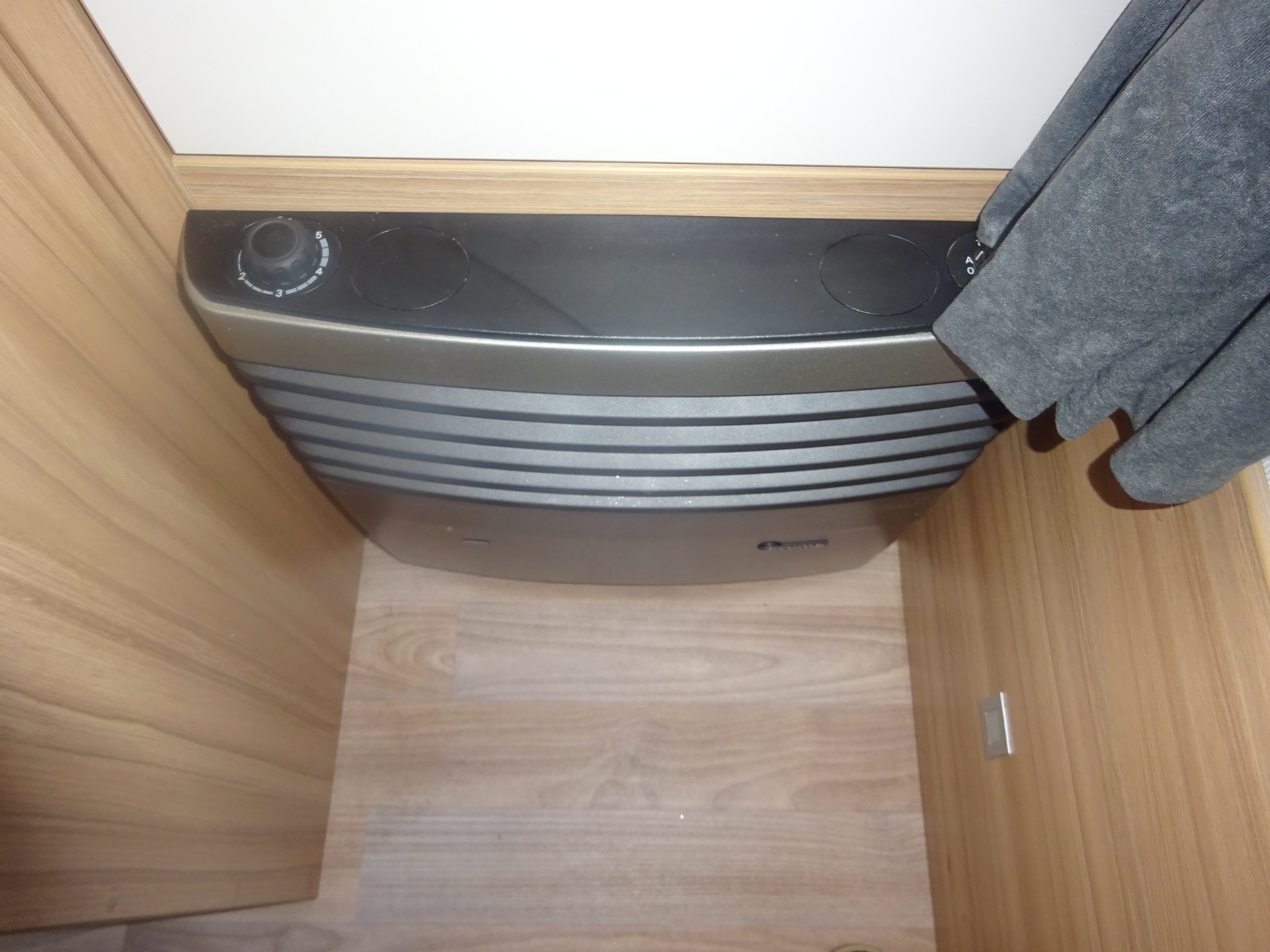 Weinsberg Caraone 390 Met Vast Bed+Treinzit+Mover