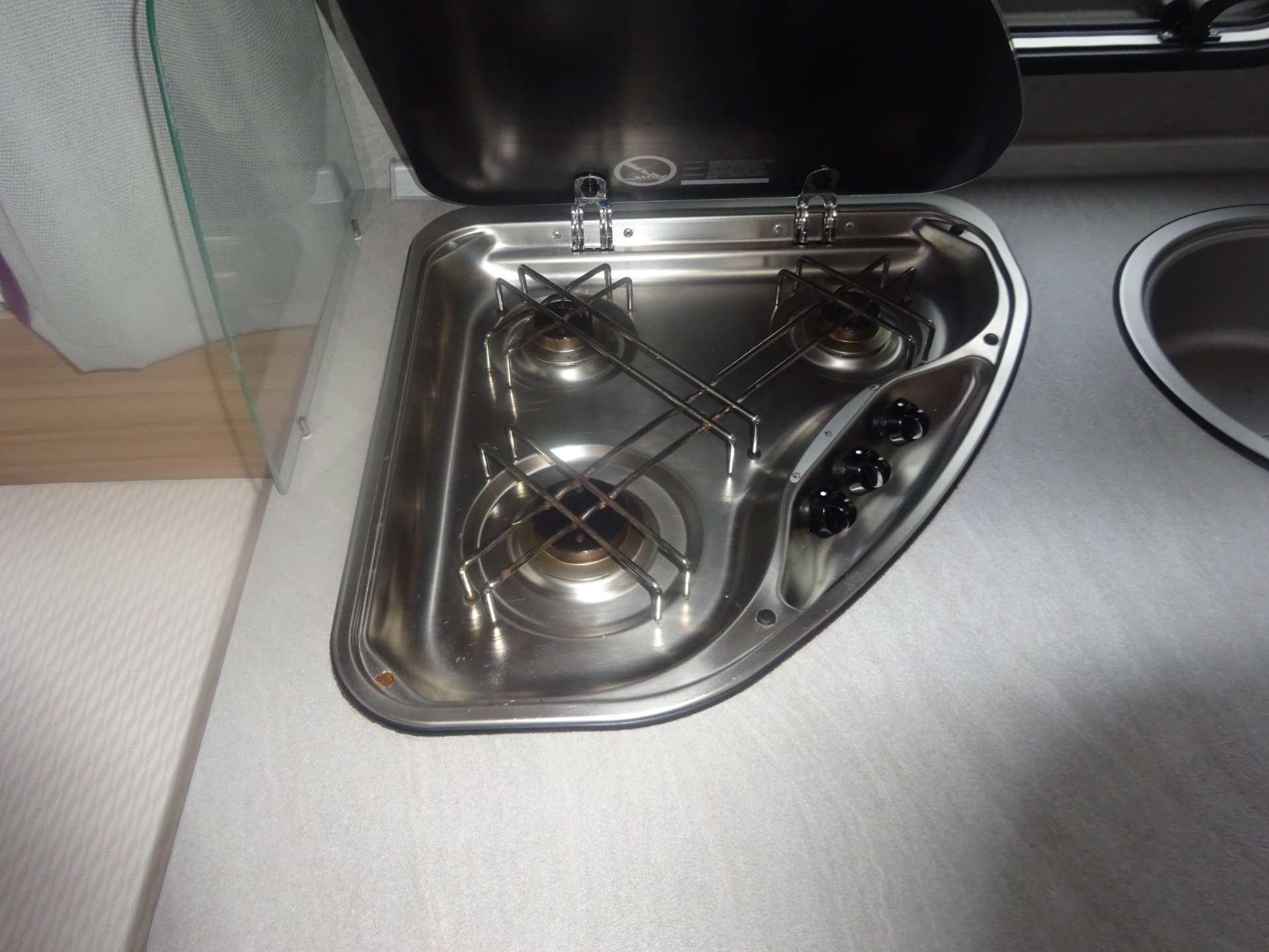 Weinsberg Caraone 390 Met Vast Bed+Treinzit+Mover