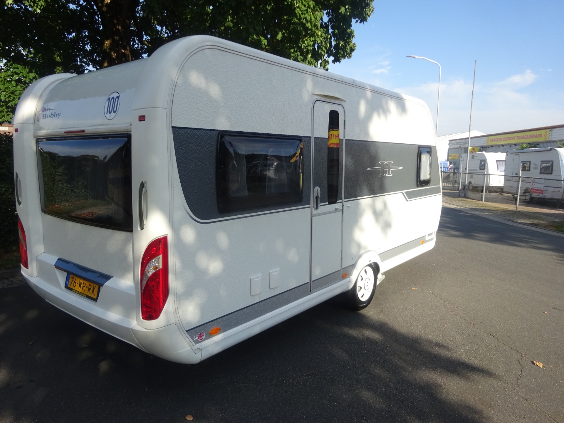 Hobby Excellent 495 UFE Met Mover en Airco