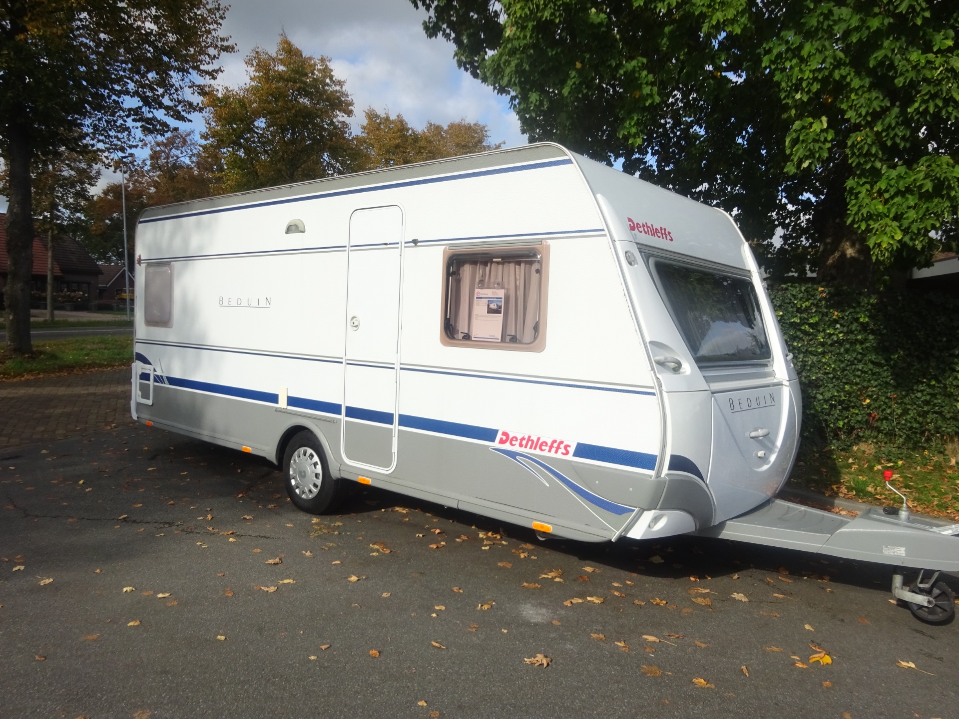 Dethleffs Beduin 510 DB Frans Bed en Rondzit  Zeer Mooie Caravan