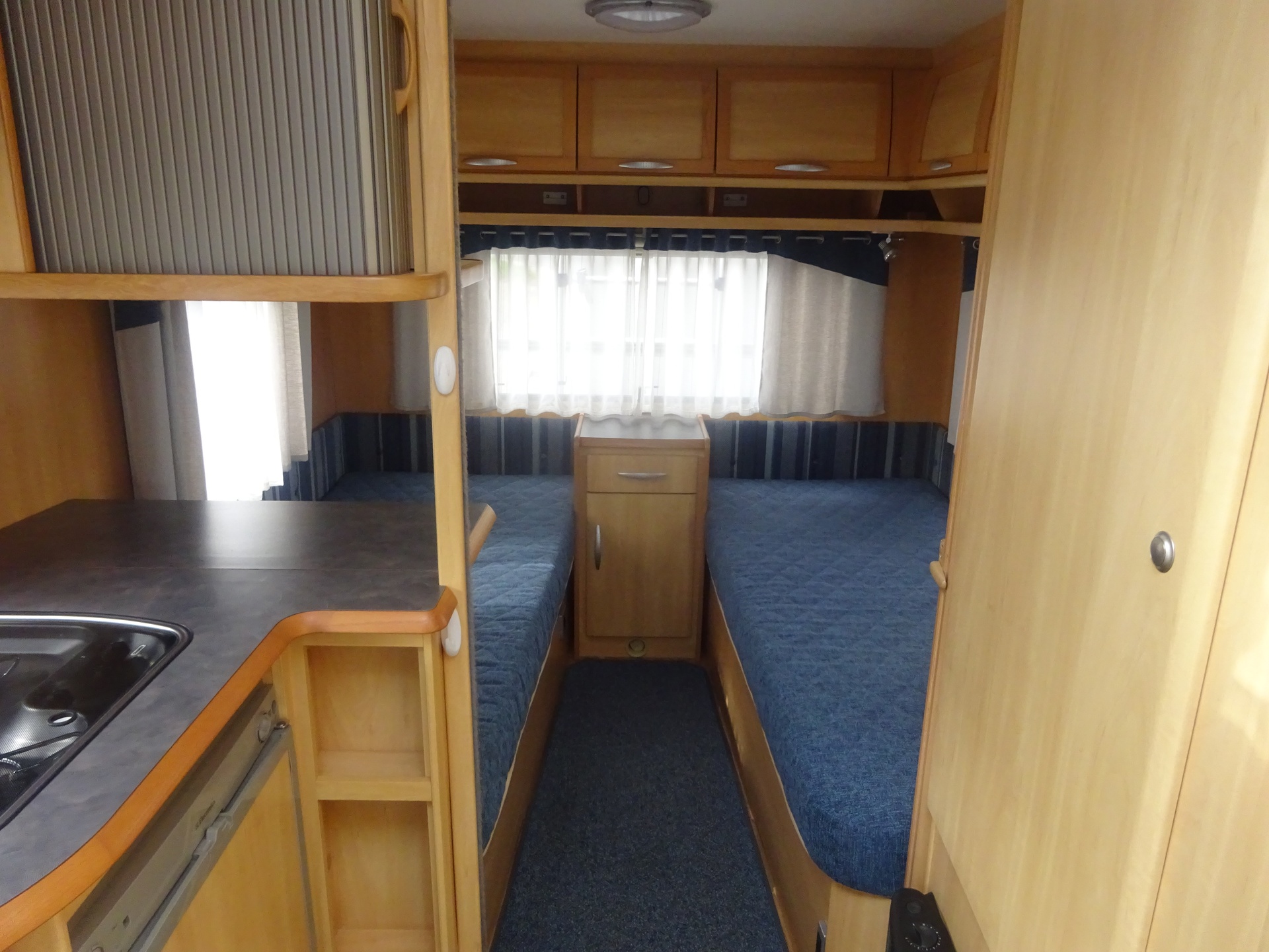 Sprite Super 490 Enkele Bedden  + Rondzit + Mover