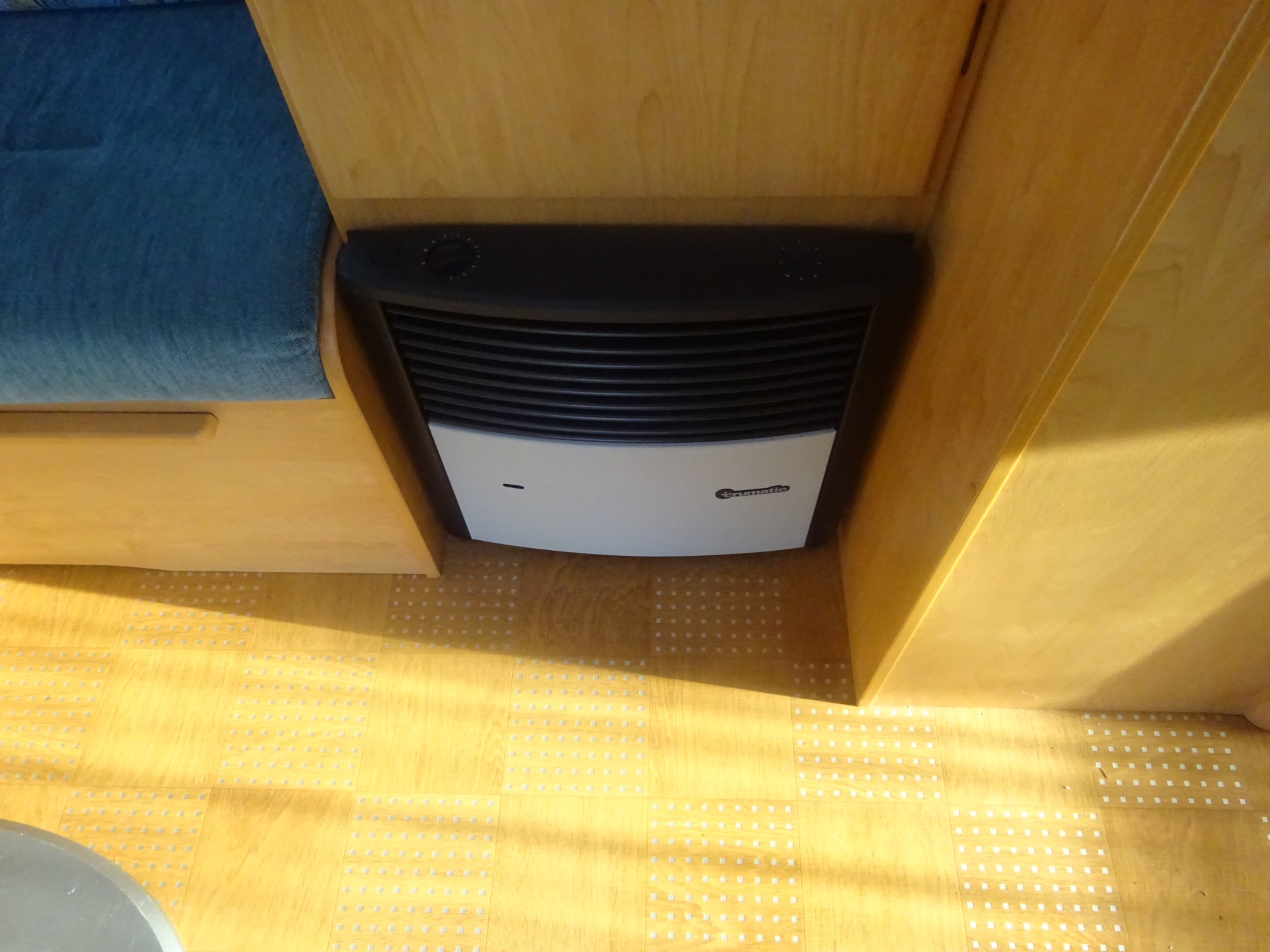 Caravelair Ambiance 450 Enkele Bedden+Rondzit+Mover