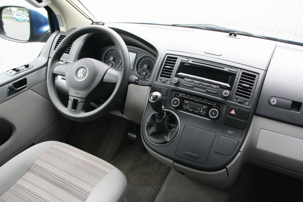 Volkswagen T5 California Comfortline 2.0 TDI, Euro 5