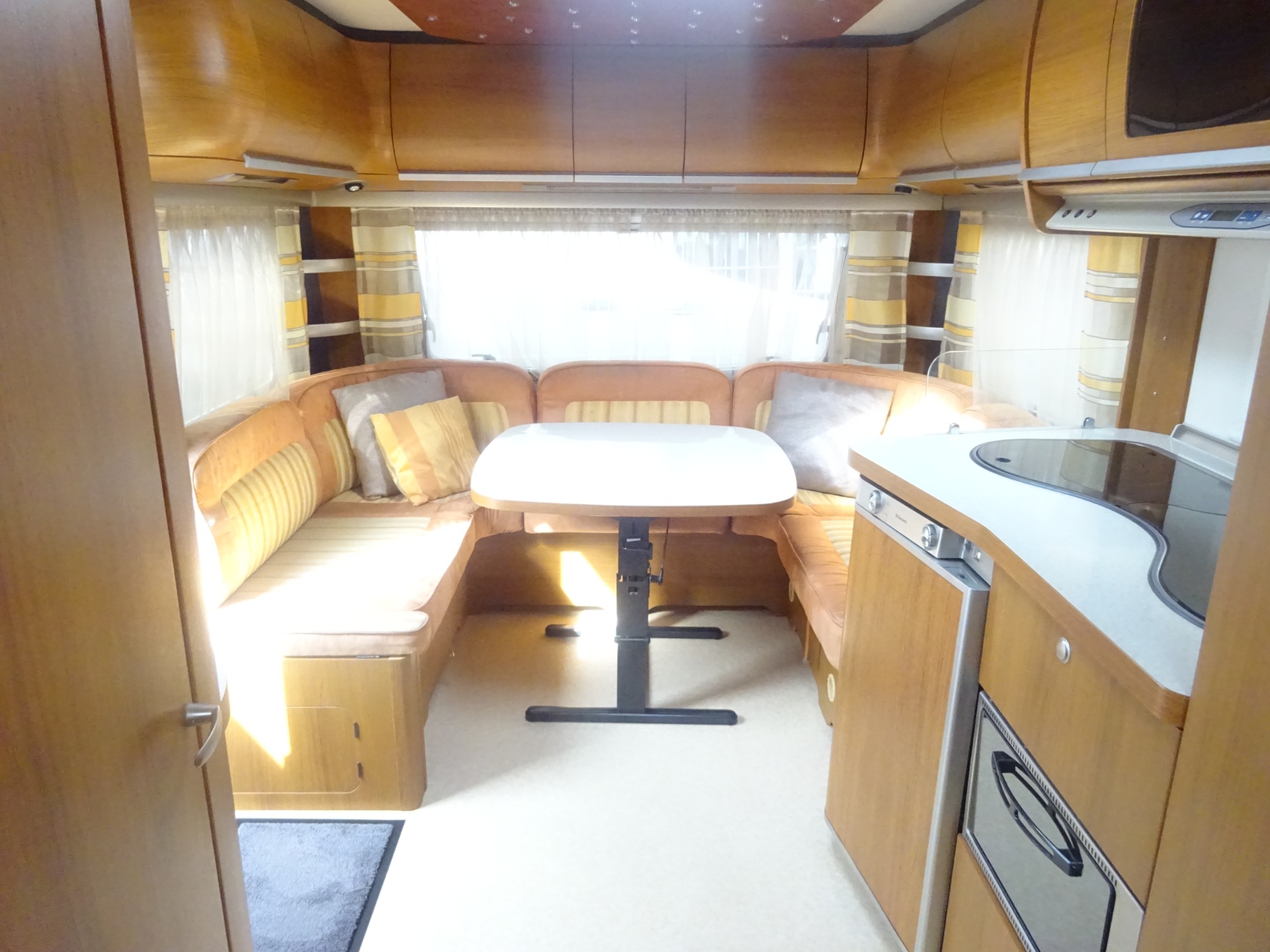 Fendt Diamant 560 Enkele Bedden+Rondzit+Mover #STERRENHEMEL#