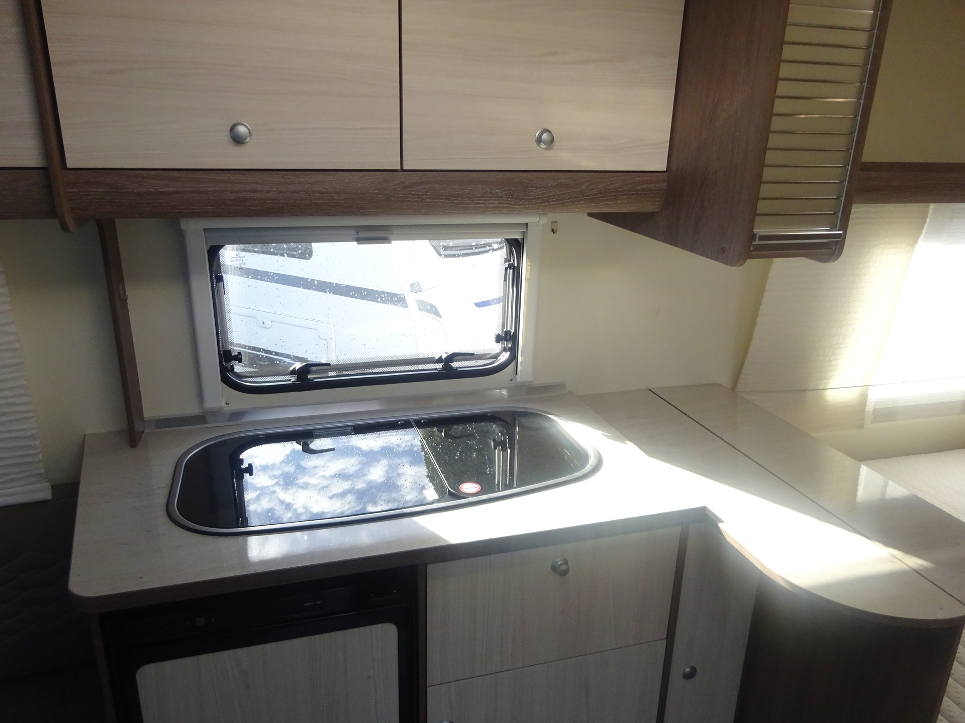 Burstner Premio Light Edition 450 TS Met Mover