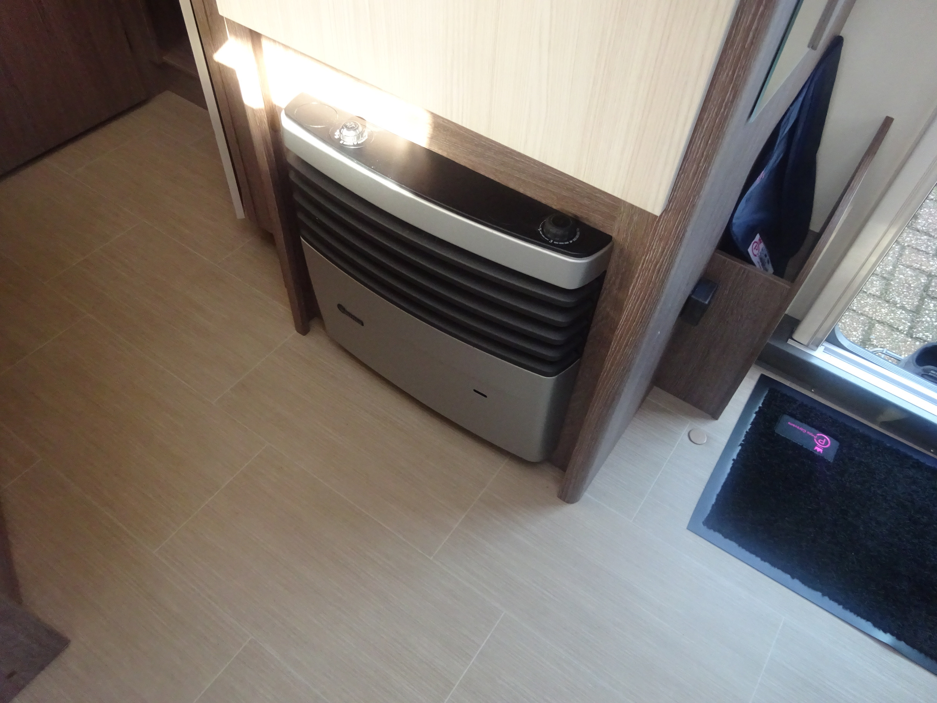 Burstner Premio Light Edition 450 TS Met Mover