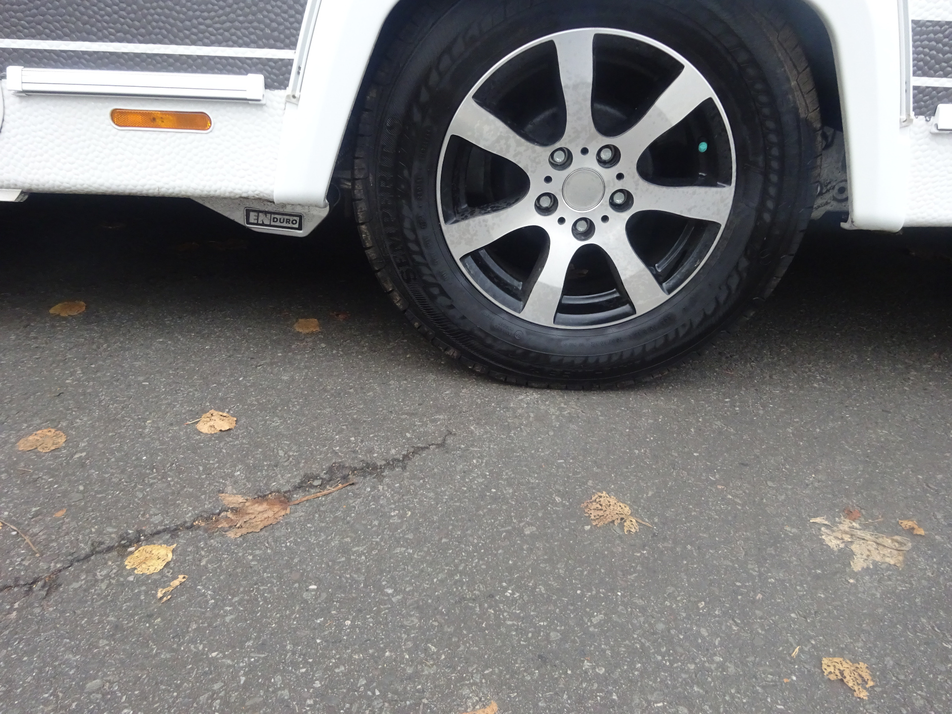 Fendt Saphir 465TG Enkele Bedden Vaste Luifel Mover