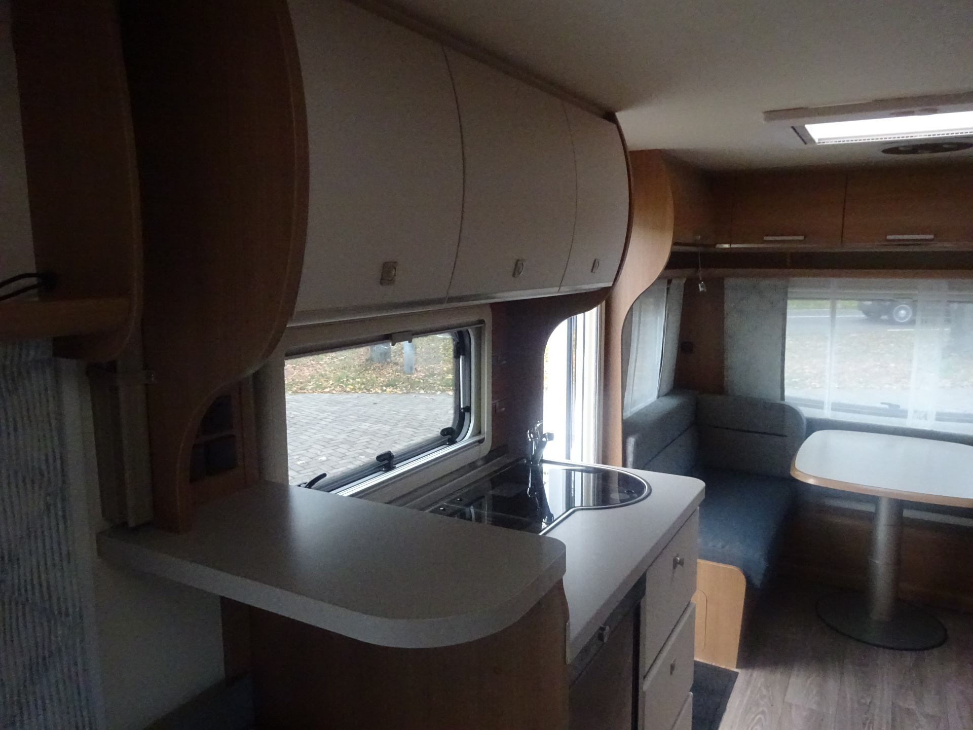 Fendt Saphir 465TG Enkele Bedden Vaste Luifel Mover