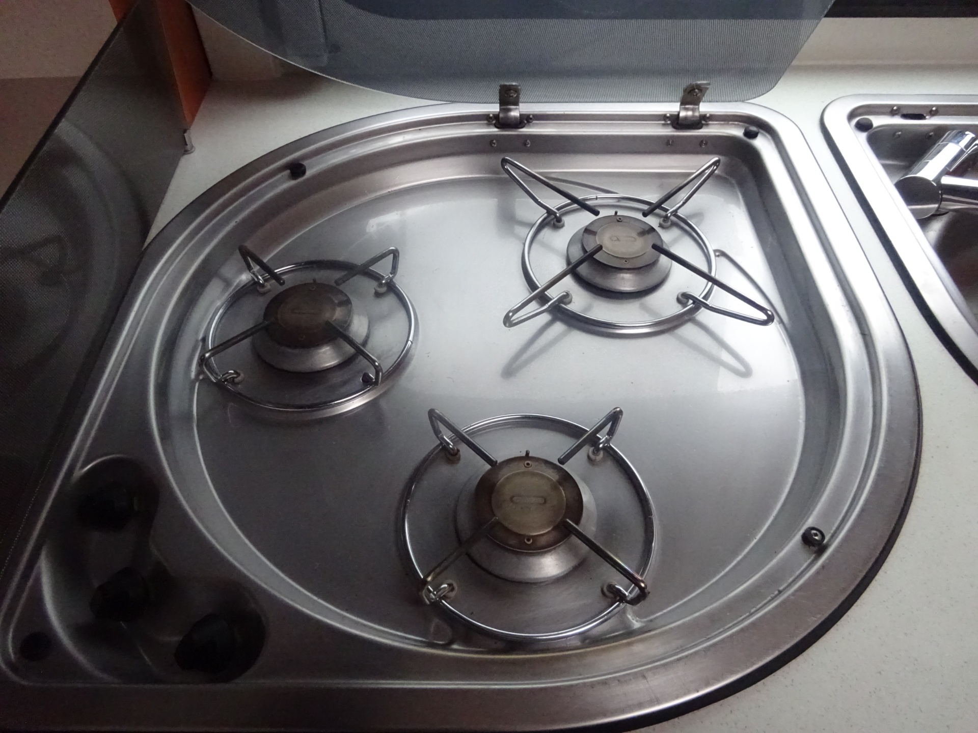 Home-car Racer 43 Met vaste Luifel en Mover