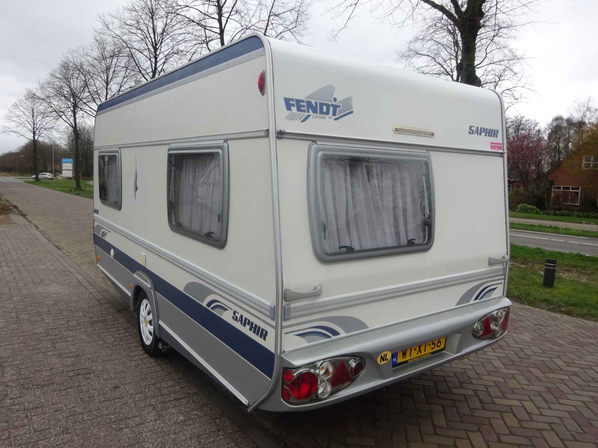 Fendt Saphir 420 Met vast Bed en Mover