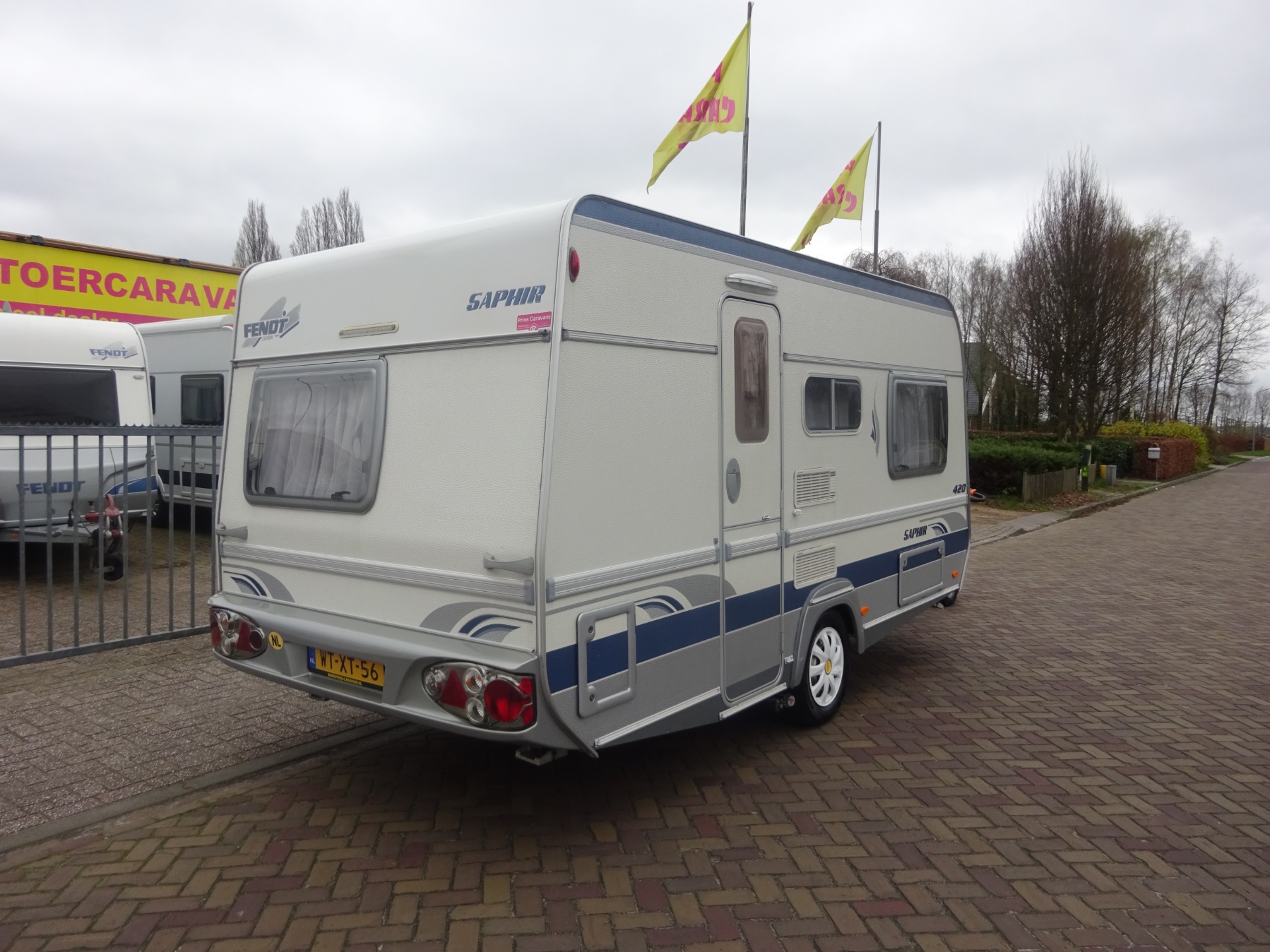 Fendt Saphir 420 Met vast Bed en Mover
