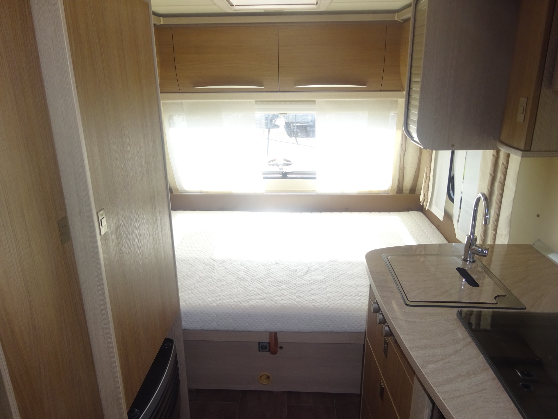 Burstner Averso 395TS met Mover