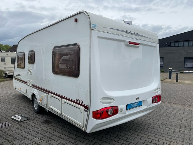 Swift Charisma 550 met mover 2006