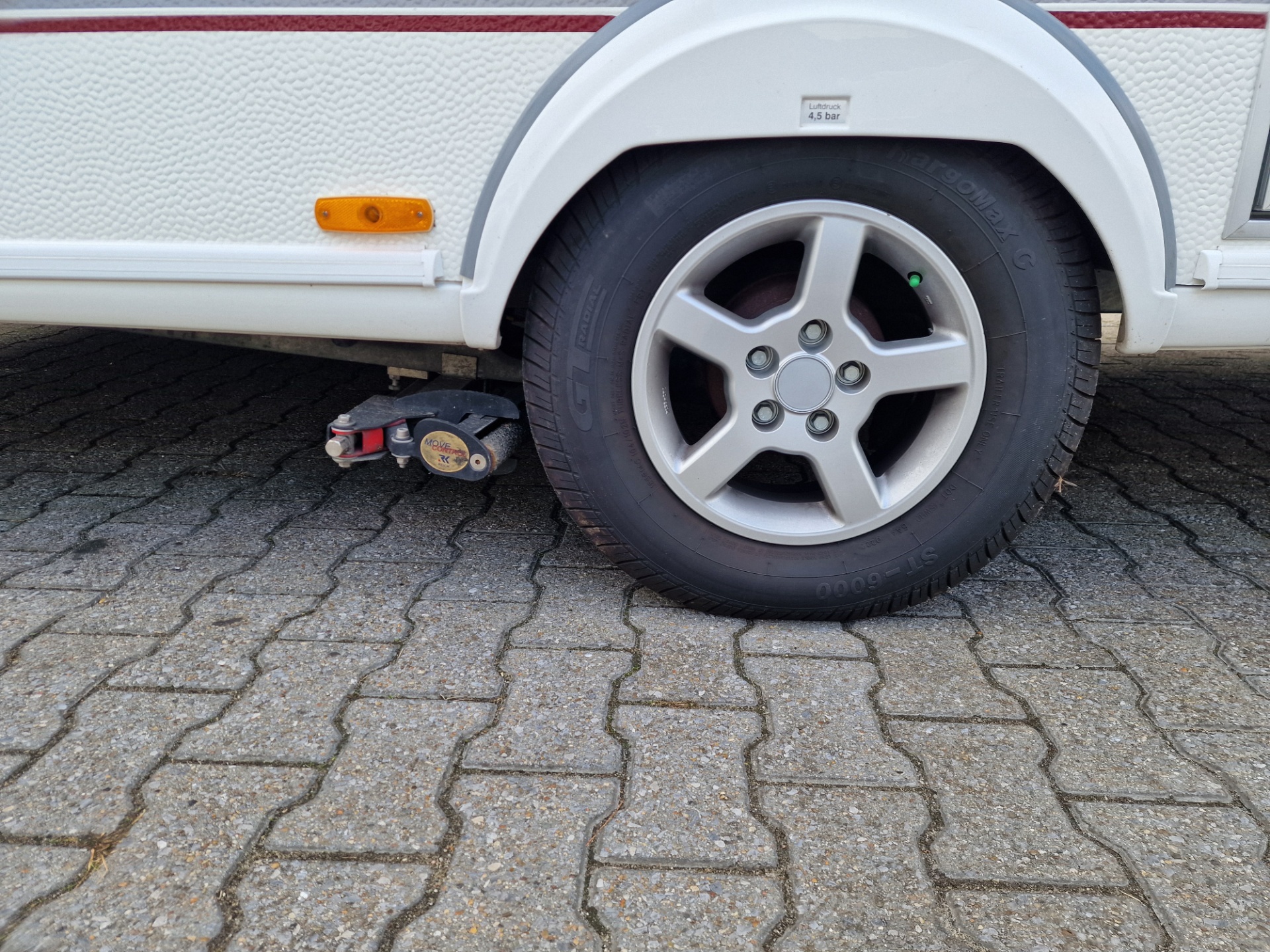 Hobby Exclusive 495 UFE 1998