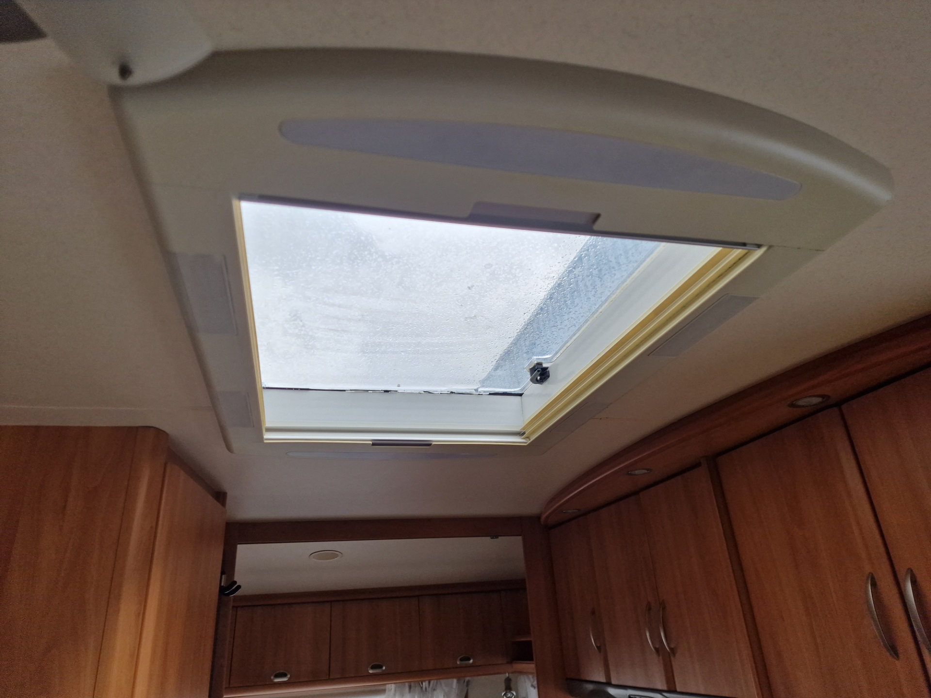 Hobby De luxe 440 SB 2006