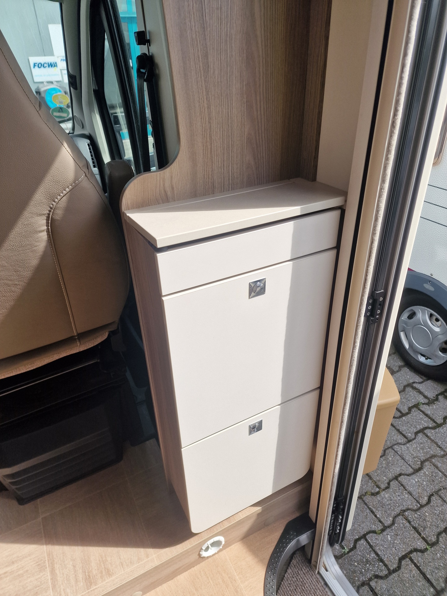 Lmc Element T668G  2020 automaat E&P Levelsysteem 