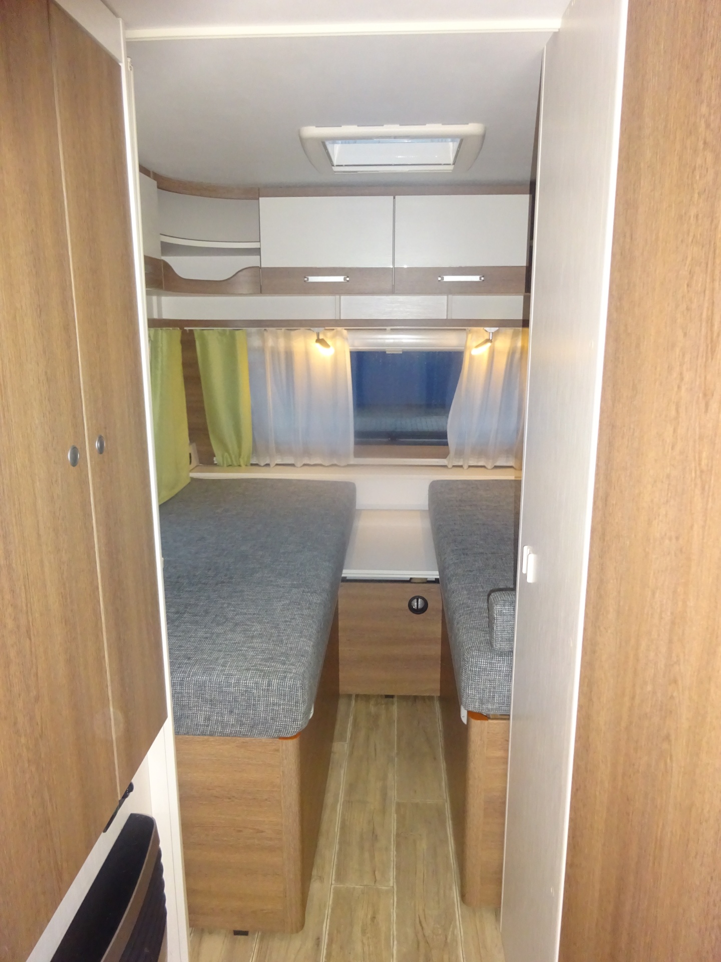 Dethleffs C-Trend 515 Enkele Bedden+Rondzit+Nieuwe Mover en ZakLuifel