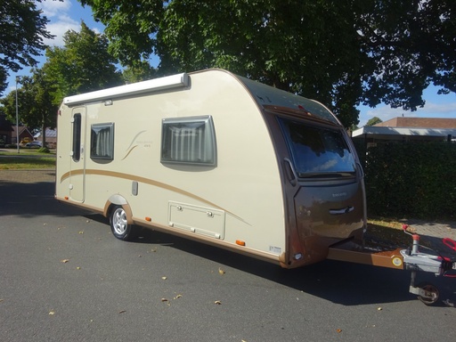 Burstner Trecento 470 TL GERESERVEERD